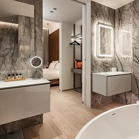 Aria Retreat & - The Leading Of The World, Located Within Parco San Marco 酒店