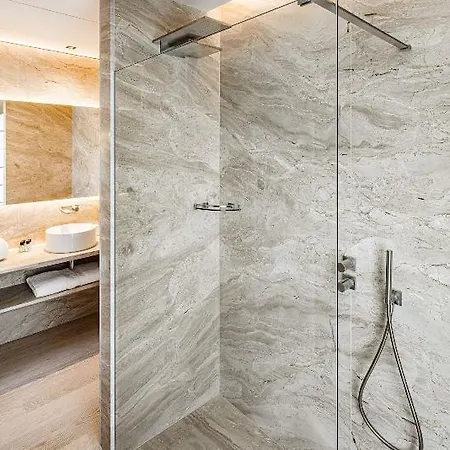 Aria Retreat & - The Leading Of The World, Located Within Parco San Marco