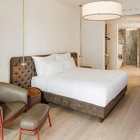 Aria Retreat & - The Leading Of The World, Located Within Parco San Marco 酒店 5*